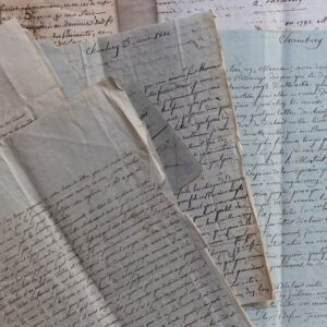 Longues lettres du premier évêque d'Annecy, Mgr de Thiolliaz.