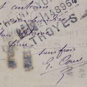 Le docteur Émile Coué, l'inventeur de la Méthode Coué, délivre du laudanum à un confrère