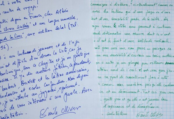 Deux belles lettres de l'écrivain haïtien Émile Ollivier