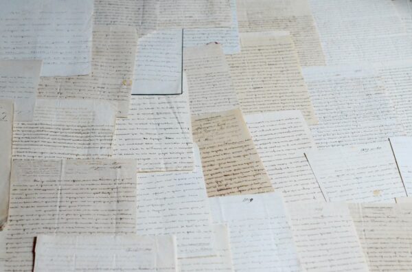 Importante correspondance de Léonce Guilhaud de Lavergne (33 lettres)