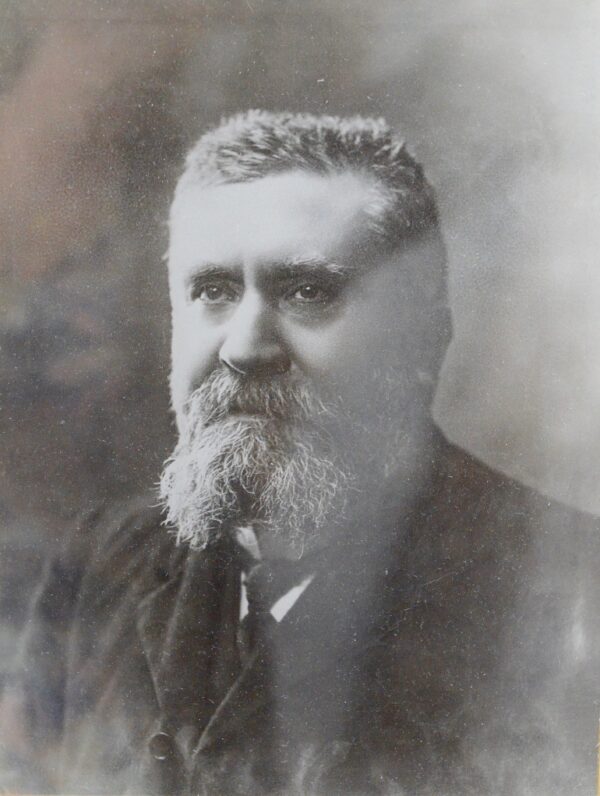 Belle lettre encadrée du jeune député Jean Jaurès