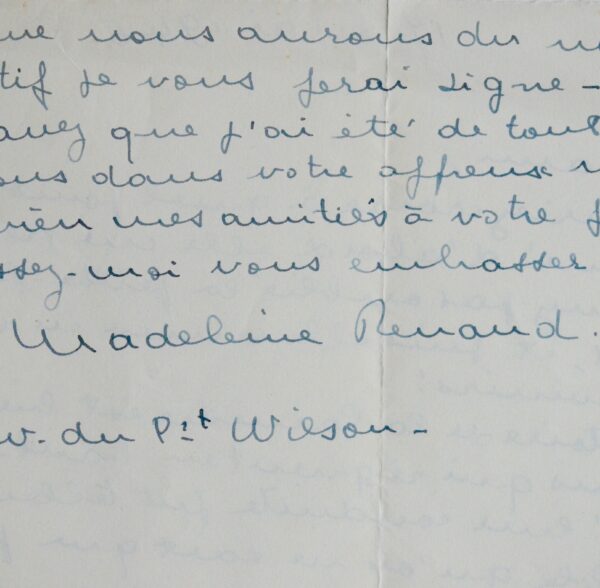 Madeleine Renaud quitte la Comédie française pour fonder la compagnie Renaud-Barrault