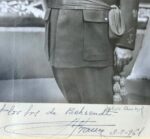Beau portrait dédicacé du général Franco, en tenue militaire