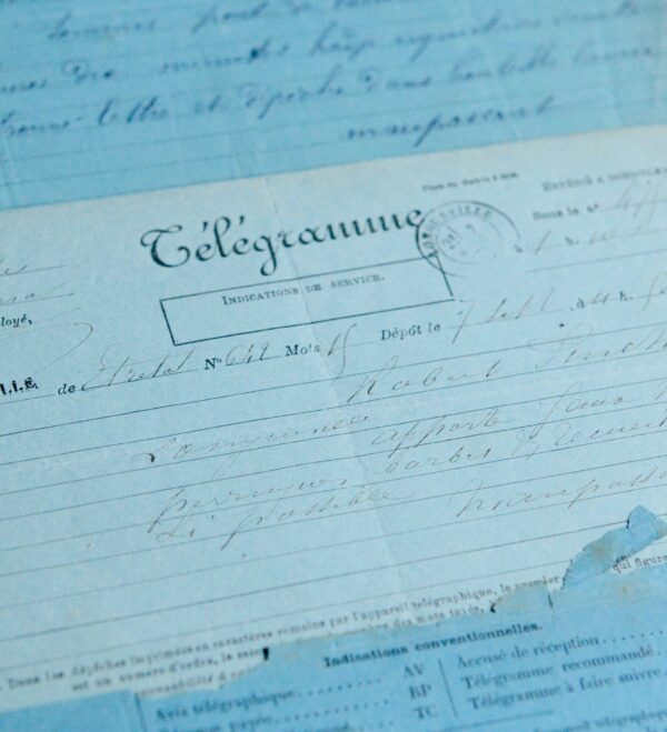 Trois télégrammes de Guy de Maupassant à son ami intime Robert Pinchon