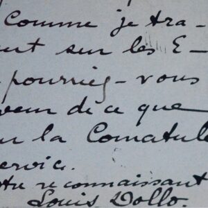 Le paléontologue belge Dollo travaille sur les Echinodermes (étoiles de mer)