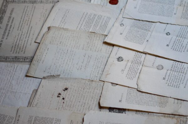 20 documents anciens XVIIIe-XIXe sur l'Aveyron dont sériciculture