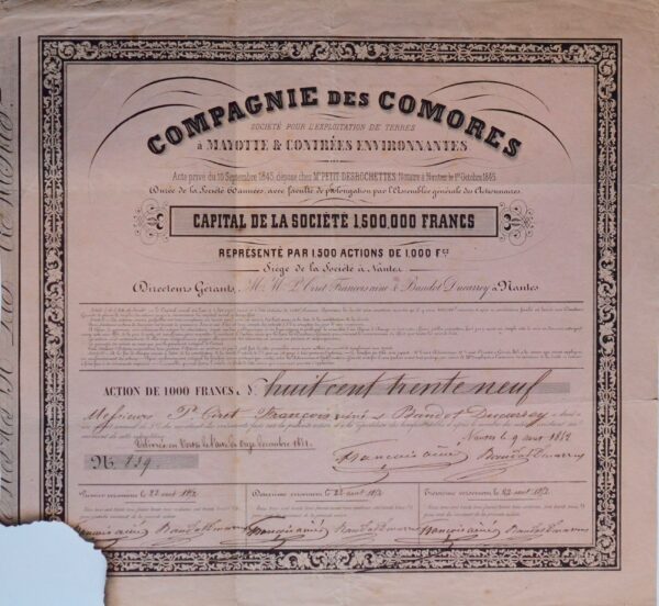 Rare action de la Compagnie des Comores, exploitant les terres à Mayotte