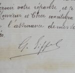 Gustave Eiffel organise une visite et un déjeuner dans sa Tour, en 1889
