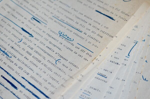 Affaire Dominici : intéressant tapuscrit abondamment annoté, relatif au triple crime de Lurs