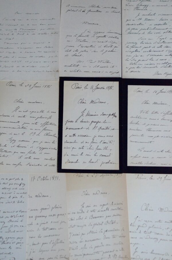 Ensemble de 8 lettres du sculpteur et médailleur Corneille Theunissen