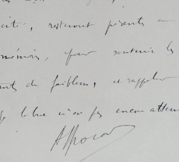 Bel éloge de Georges Guynemer par le commandant de l'Escadrille des cigognes