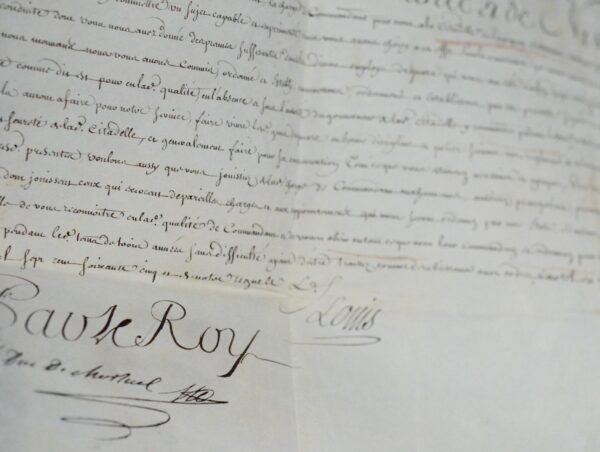 Deux nominations de commandant de la citadelle de Perpignan, par Louis XV