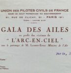 L'aviateur Joseph Le Brix vient en aide aux victimes de l'Arc-en-Ciel