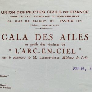 L'aviateur Joseph Le Brix vient en aide aux victimes de l'Arc-en-Ciel