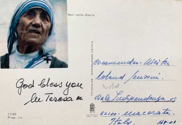 Quelques mots de Mère Teresa : "God bless you"
