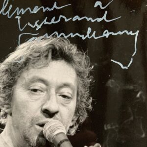 Belle photographie dédicacée de Serge Gainsbourg