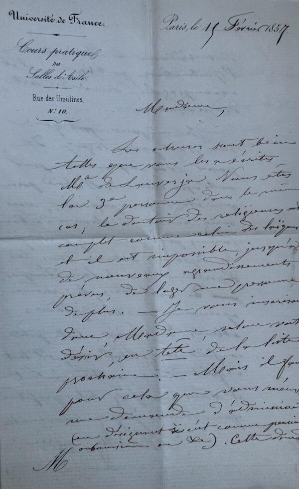 La pédagogue et féministe Marie Pape-Carpentier aide une femme pauvre dans ses démarches