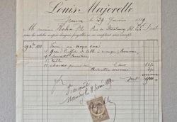 Louis Majorelle vend un ensemble de meubles de salon.