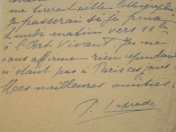 Pierre Laprade écrit au sujet de l'Art Vivant.