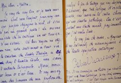 Le dramaturge et astrologue Gabriel Trarieux ému après des critiques élogieuses.