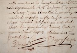 Deux vainqueurs d'un prix des armes refusent de se battre en duel.