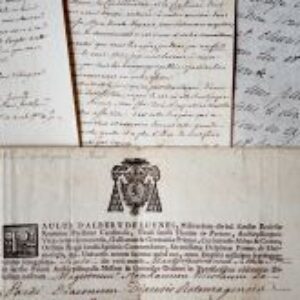 Bel ensemble de lettres d'archevêques de Sens.