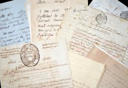 Bel ensemble de documents anciens sur le Gers.