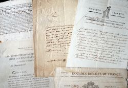 Intéressant ensemble de documents XVIIe et révolutionnaires sur les Bouches-du-Rhône.