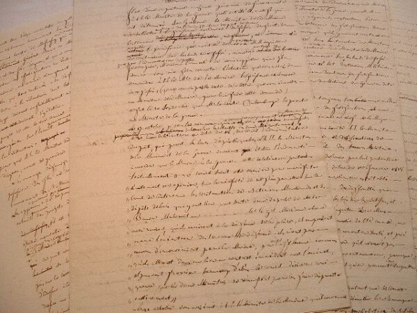 Var. 4 lettres d'un haut fonctionnaire de la Marine.