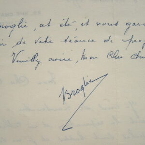 Maurice de Broglie sollicité pour la restauration d'un tableau.