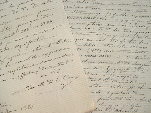 Camille de La Croix découvre l'hypogée de Poitiers.