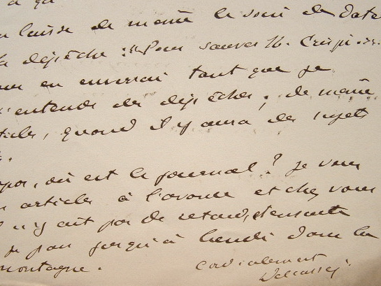 Théophile Delcassé défend ses positions dans la presse.