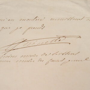 Quinette retire sa candidature du canton de Soissons.