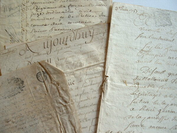 Une voiture blesse gravement une fillette, au Mans, en 1776.