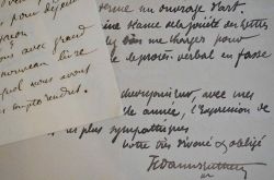 L'historien Dannreuther se documente sur un ancien sculpteur barisien.