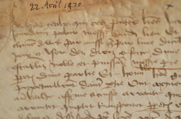 Vente de deux étangs en Poitou au moyen-âge.